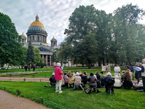 В. А. Лещёва приняла участие в работе жюри конкурсов в СПб.