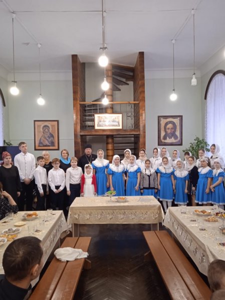 Дню матери посвящается...