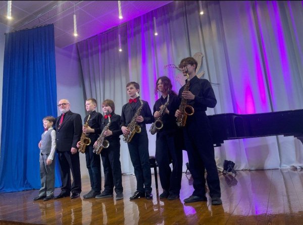 Вся палитра звучания саксофонов