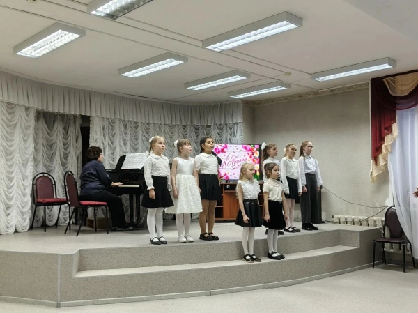 Международному женскому дню 8 марта посвящается...