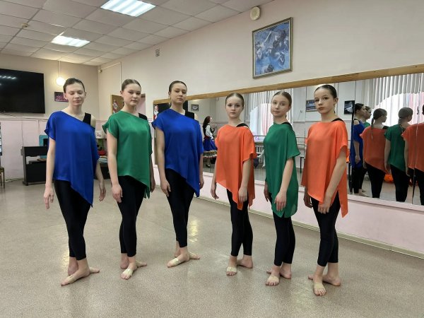 Поздравляем уважаемых педагогов!