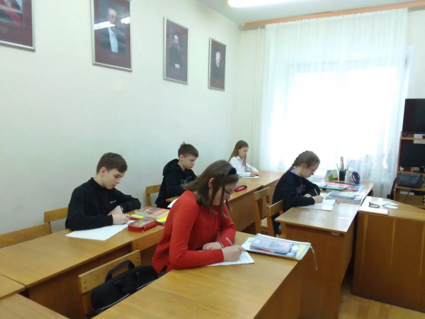 Поздравляем учеников с отличным результатом!